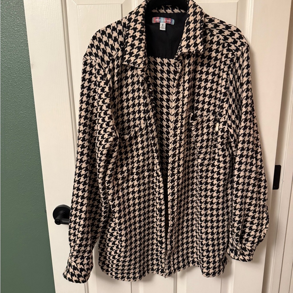 Urban Outfitters Black and Cream Houndstooth jacket